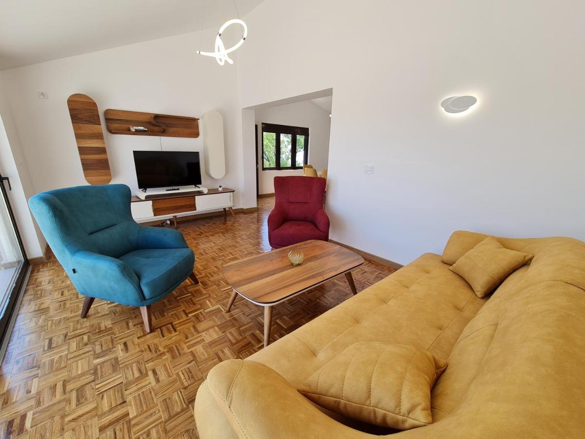Luxury Penthouse With Panoramic View Ulcinj Exterior foto