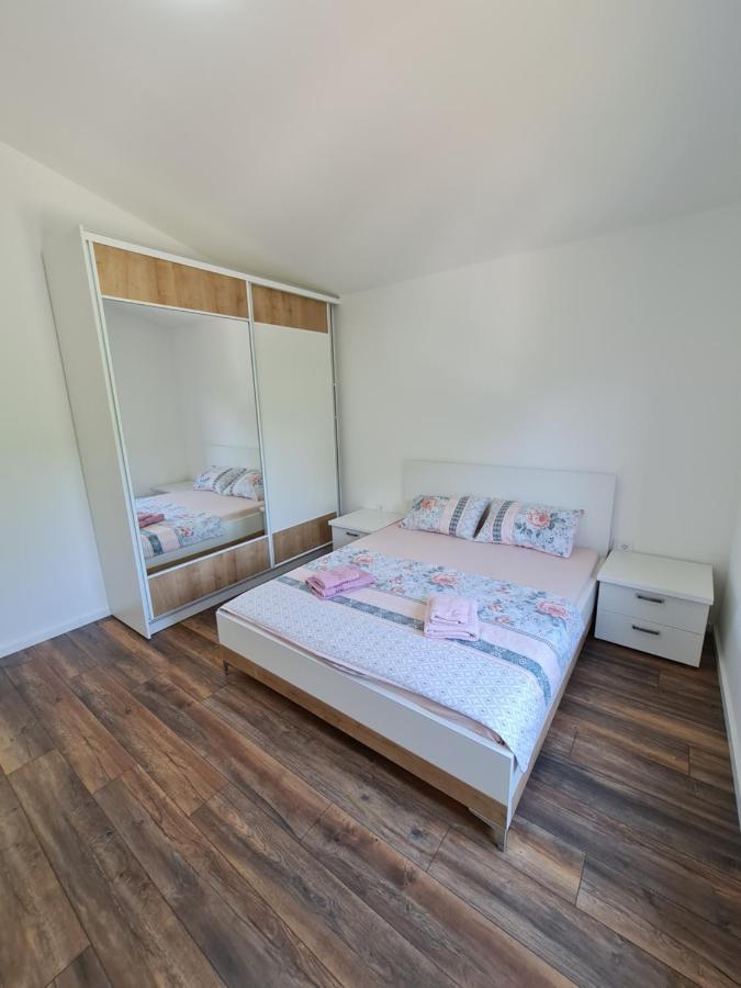 Luxury Penthouse With Panoramic View Ulcinj Exterior foto